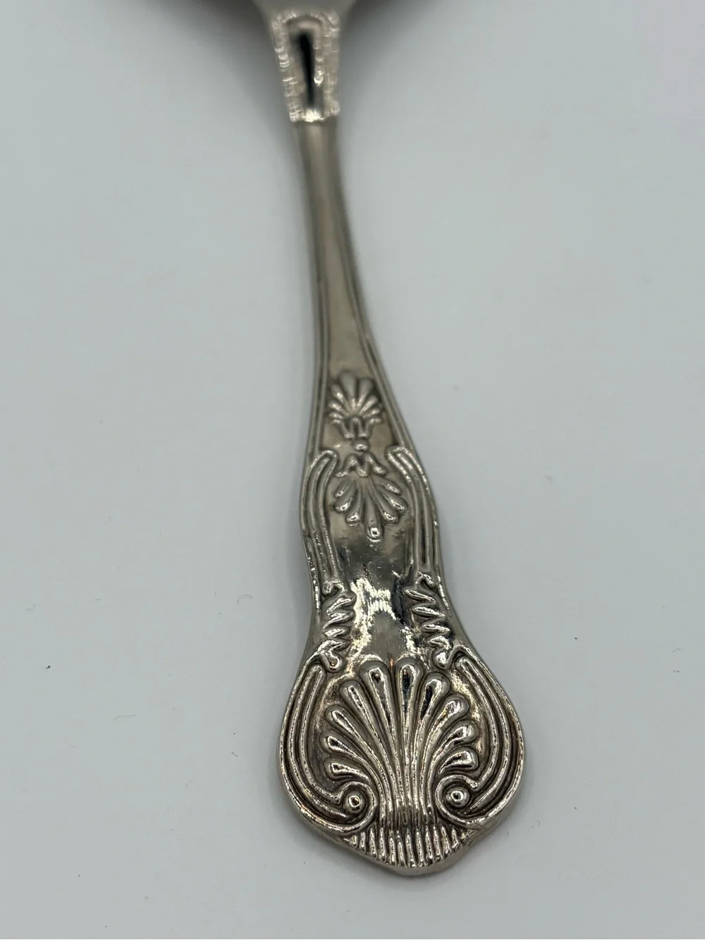 Vintage 12” Ornate Silver Tone Cake Pie Server Engraved Floral Shell
